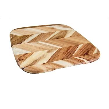 Imagem de Tábua de cortar e servir espinha de peixe de acácia Lipper International com alças embutidas para picar carnes, frutas e legumes, pequena, 30,8 cm x 31,5 cm x 1,9 cm de espessura