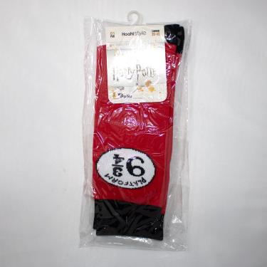 Imagem de PAR MEIAS PERSONAGEM HARRY POTTER CANO LONGO STYLE TAMANHO 39/43 PLATAFORMA 9 3/4
