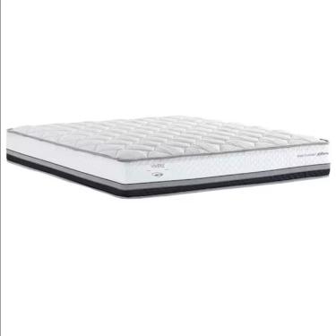 Imagem de Colchão Queen Size Herval C1634 Com Molas Ensacadas E Pillow Preto Com Cinza