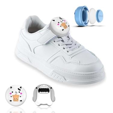 Imagem de [Pacote com 2] para suporte de sapatos Air Tag, à prova d'água, suporte para AirTag, capa infantil oculta de silicone com desenho de airtag para cadarços e alças infantis (branco e cinza)