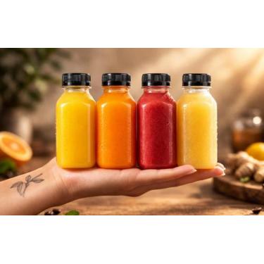 Imagem de 100 Garrafa PET quadrada 200ml com tampa Sortida Ideal para chocolate,