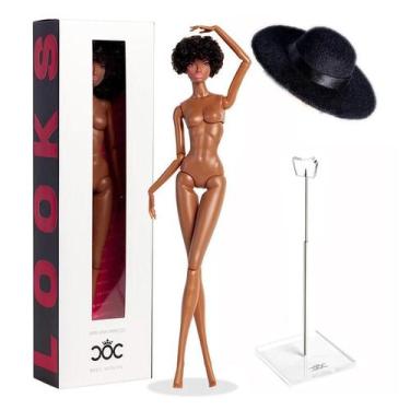 Imagem de Boneca Fashion De Pele Preta De 32cm Com Suporte Chapéu De Lã Na Moda 