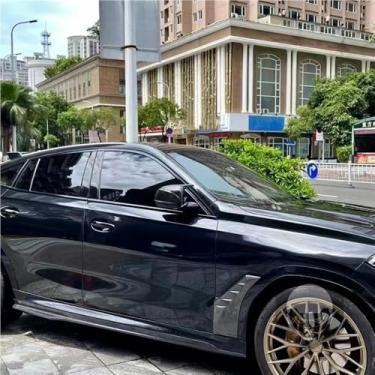 Imagem de 2 peças de painéis de acabamento de spoiler lateral dianteiro esquerdo e direito em fibra de carbono real para carro, cor preta, compatível com BMW X6 G06 2022-2024, acessórios automotivos leves