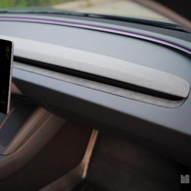 Imagem de Tesloid. com Capa de painel modelo 3 Suede Highland (2024 e mais recente) – Acabamento interior de 2 peças