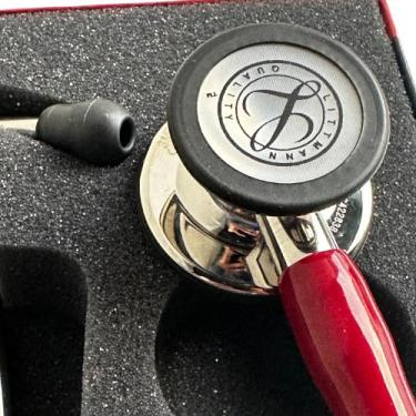 Imagem de Estetoscópio 3M Littmann Cardiology IV Cores Variadas, Vinho Champagne