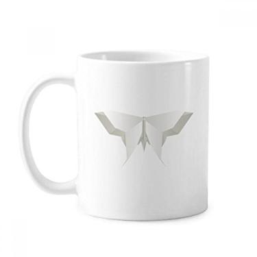 Imagem de Caneca de cerâmica com estampa abstrata de borboleta, origami, branca, xícara de porcelana de café