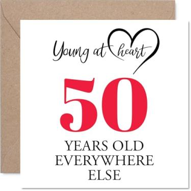 Imagem de Stuff4 Cartões de aniversário de 50 anos para mulheres e homens - Jovens de coração - Cartão de feliz aniversário para mulher de 50 anos homem tia irmão vizinho vovó, cartões comemorativos de
