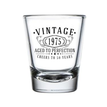 Imagem de Copo de shot vintage 1975 preto impresso 49,6 g 1 pacote - Presentes de feliz aniversário de 50 anos mulheres homens, Cheers to 50 Years, Turning 50 Woman Decoration Decor, lembrancinhas de