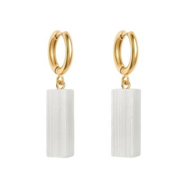Imagem de Brinco de Argola Selenita - Cristal Natural, Banho Ouro 18k