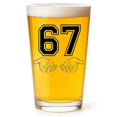 Imagem de Copo de cerveja engraçado para homens – Presente de mordaça para marido ou pai | Elefante branco, Papai Noel secreto e material de meia para o Natal para ele – Presentes para homens que têm tudo