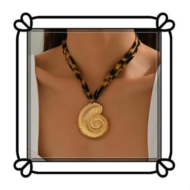 Imagem de DIONFEI Colar moderno com pingente de fita de leopardo e concha dourada - gargantilha larga retrô com estampa de leopardo - joia feminina de praia de verão