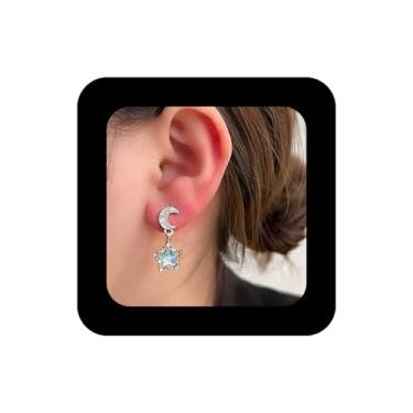 Imagem de Erimberate Brincos de cristal boêmio crescente prata opala estrela pingente brinco pequeno CZ pavimentado lua estrela brinco pedra da lua crescente brincos gota joias para mulheres