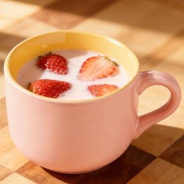 Imagem de Arawat Tigelas de sopa rosa de 600 ml, seguras para micro-ondas com alças colher e porta-copos canecas de café XGG grande, caneca de sopa, xícaras de chá de cerâmica, xícara de cappuccino, presente de