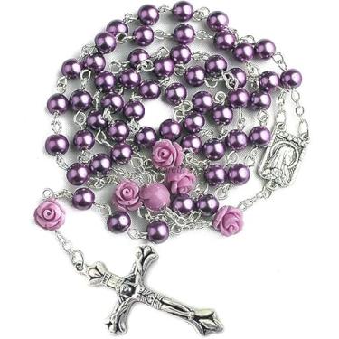 Imagem de Nazareth Store Colar de rosário com contas de pérolas roxas católicas, nossa medalha e cruz de Lourdes rosa NS, (H X W) : 4 cm x 2.5 cm / 1.6" x 1", 43 cm / 17", Vidro, Pérola