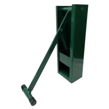 Imagem de Amassador Prensador Manual de Latas Gourmet, Compactador de Resíduos em Aço, Disponível em 6 Cores, para Latas até 17,5cm x 6,5cm, Uso Comercial e Residencial (VERDE)