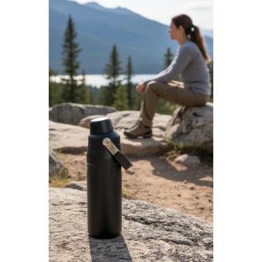 Imagem de Garrafa Térmica 710ml Fast Flow Leve Matte Black - Congratulations Sto