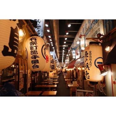 Imagem de Tokyo Night Street Backdrop Food Alley embalado com restaurantes e bares Izakaya em Yurakucho cenário de fotografia estilo japonês pano de fundo de festa tema japonês adereços 2,1 x 1,5 m