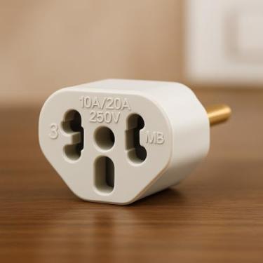 Imagem de Kit 2 Adaptadores de Tomada Universal Bob Love 10A/20A – Plug Benjamin Bivolt 110V/220V, Compatível com Padrão Novo e Antigo, Eletrodomésticos, Carregadores e Eletrônicos em Geral – Branco