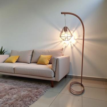 Imagem de Luminária de Chão Alexa Abajur de Piso Moderno Metal Cúpula Diamante Aramada