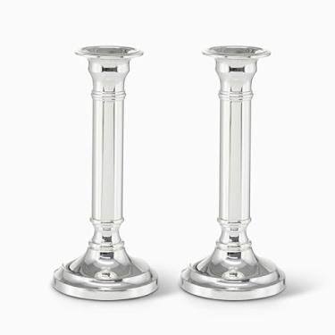 Imagem de Heritage Smithworks Alto Corinthian - Castiçais banhados a prata - Conjunto de 2 castiçais altos elegantes