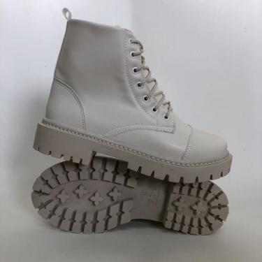 Imagem de Bota Coturno Tratorado Blogueira Off-White Lolla Maria, Bege, 35