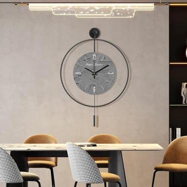 Imagem de Relógio de parede moderno, relógios de parede grandes decorativos de metal operado por bateria, relógio de parede com pêndulo para decoração de sala de estar, quarto, cozinha, escritório, relógio de