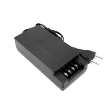 Imagem de Fonte Multissaída Com Bivolt Automático 12.6V 3A Com Proteção Conta Su