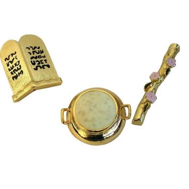 Imagem de Utensílios Arca Da Aliança, Vara De Aarão, Tabua Da Lei,Maná