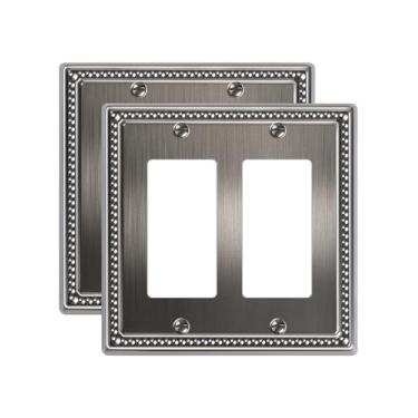 Imagem de TREEWELL Pacote com 2 placas decorativas para tomadas, placas decorativas de prata e tampas de tomada, placas de parede de metal para tomadas elétricas, receptáculos, tomadas GFCI, interruptor de