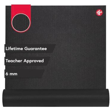 Imagem de Manduka PRO Yoga Mat – 6mm Thick Mat, Eco Friendly, Oeko-Tex Certified and Free of Chemicals. High Performance Grip, Ultra Dense for Support and Stability in Yoga, Pilates, Gym and Any Fitness, Black