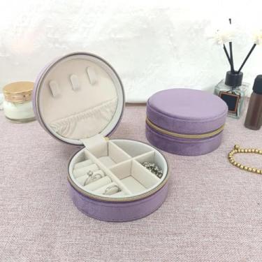 Imagem de 1 caixa de joias de veludo, mini anel pequeno portátil para viagem, embalagem de presente e caixa de armazenamento (roxa)