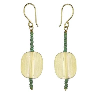 Imagem de Brinco, oval de latão, haste com contas verdes