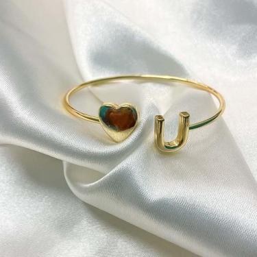 Imagem de Bracelete liso detalhe coração banhado a ouro 18k - KARINE RAMALHO
