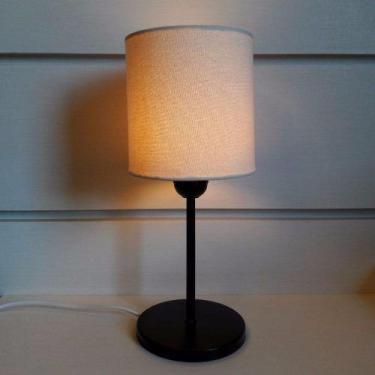 Imagem de Abajur Cabeceira Cilíndrico Tecido Bivolt Preta Algodão Crú