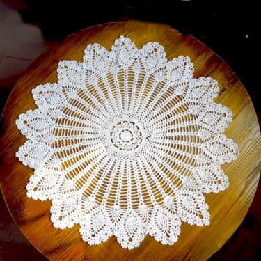 Imagem de golo Toalha de mesa de renda de crochê feita à mão de algodão com sobreposição branca, redonda, 31 polegadas, 80 cm