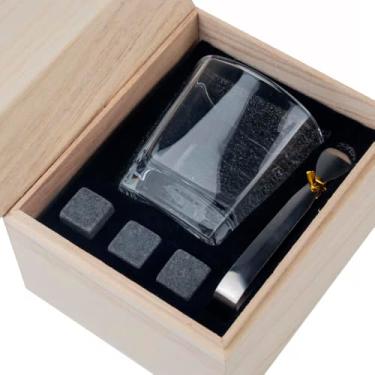 Imagem de Kit Premium para Whisky com Copo 200ml, Pegador em Aço Inox, 3 Pedras de Pedra-Sabão e Caixa de Madeira – Sofisticação, Experiência Refinada e Presente Ideal para Apreciadores da Bebida