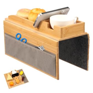 Imagem de Bandeja de apoio de braço de bambu para sofá, mesa portátil com suporte de copo, poltrona antiderramamento, organizador de lanches para lanches, telefone, controle, copos, natural