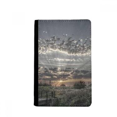 Imagem de Porta-passaporte cinza céu branco escuro nuvens porta-passaporte Notecase Burse capa carteira porta-cartão, Multicolor