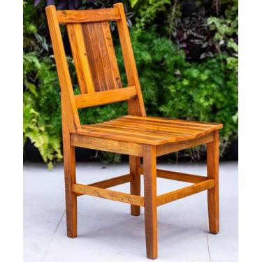 Imagem de Cadeira de Madeira Maciça de Demolição Cambury Com Encosto Fechado - M