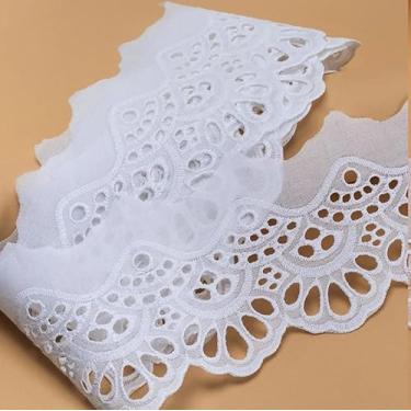 Imagem de Bordado Inglês de Algodão ArtePunto Aviamento Renda Lese Peça Fechada Vários Modelos (Branco, BA017 (8,4cm))