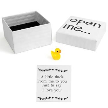 Imagem de Hying Presente I Love You para namorada, namorado, mini pato, caixa de fósforos de presente de dia dos namorados com cartão de palavras doces para ela presentes de relacionamento de longa distância