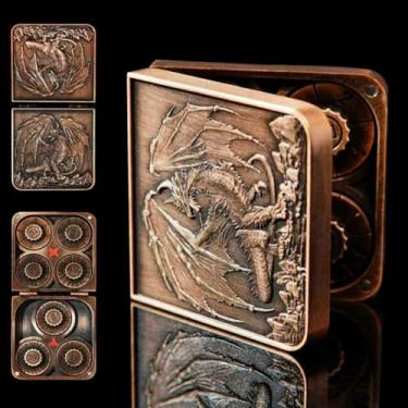 Imagem de 7 in 1 Spinner Metal DND Dice Set subitable for Dungeons & Dragons –Hand-Carved Dragon Design in Magnetic Iron Box （Copper）