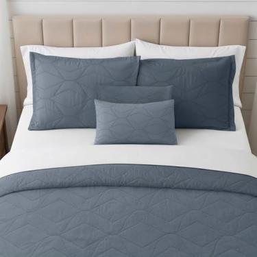 Imagem de Clara Clark Colchas King Size – Conjunto de colcha para todas as estações, conjunto de cama leve Pinsonic Weave – Conjunto de colcha King de 7 peças com fronhas, azul aço – King Elipse