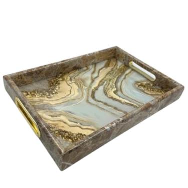 Imagem de Bandeja com efeito marmorizado com alças, material plástico e elegante 33 x 23cm, decorativa propria para servir café da manhã, lanche ou festas. (dourado e amarelo)