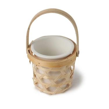 Imagem de Vaso de Porcelana Branco Cesta em Palha Natural e Alca Bambu