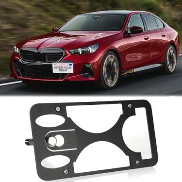 Imagem de Suporte de placa de carro para para-choque dianteiro compatível com BMW Série 5 Base 2024, sem broca, molduras de placa de licença frontal, gancho de reboque, suporte de placa de carro, acessórios de