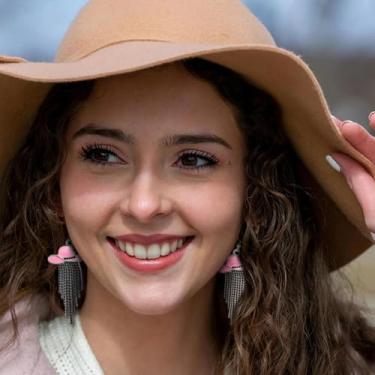 Imagem de Western Cowgirl Chapéu esmaltado brilhante strass borla brincos pendentes baile shows country roupas cowboy roupas rodeio joias presente para mulheres, cristal preto, prata e chapéu rosa