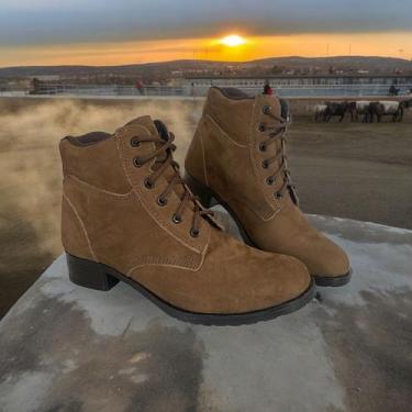 Imagem de Botina Coturno Atitude! Feminina Couro Legítimo Artesanal - Leather.Ar