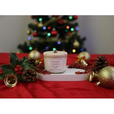 Imagem de Vela Aromática Cinnamon, Base Vegetal, 120g, Fragrância Canela mais bandeja decorativa com Pedras de ágata de fogo