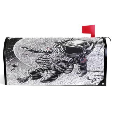 Imagem de TSENQUE Capas decorativas para caixa de correio em vinil magnético, caixa de correio de inverno, moderna, decoração de jardim, astronauta, espaço, preto, branco, tamanho padrão 52,6 x 45,8 cm